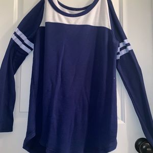 Long sleeve casual shirt